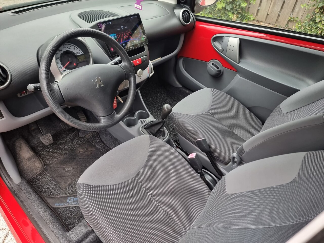 Peugeot 107 - 1.0-12V XS