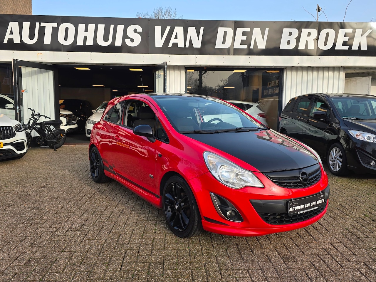 Opel Corsa - 1.4-16V Opc-Line|Color Edition|Airco|Navi|Lmv|Elek pakket|Nw Apk - AutoWereld.nl