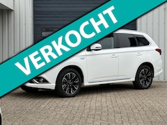 Mitsubishi Outlander - 2.0 PHEV instyle NAVI / PDC / CRUISE