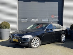 BMW 5-serie - 518d Executive M-Sport Stuur | Navigatie | Xenon | Lichtmetalen Velgen | Parkeersensoren |