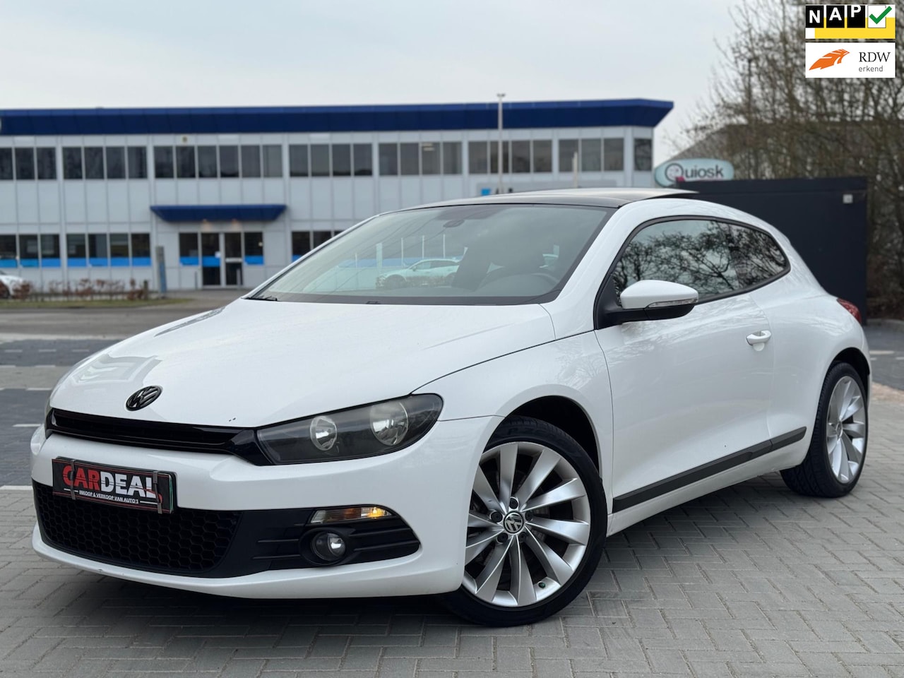 Volkswagen Scirocco - 1.4 TSI Highline Plus|PANO|CRUISE|AIRCO|NAP - AutoWereld.nl