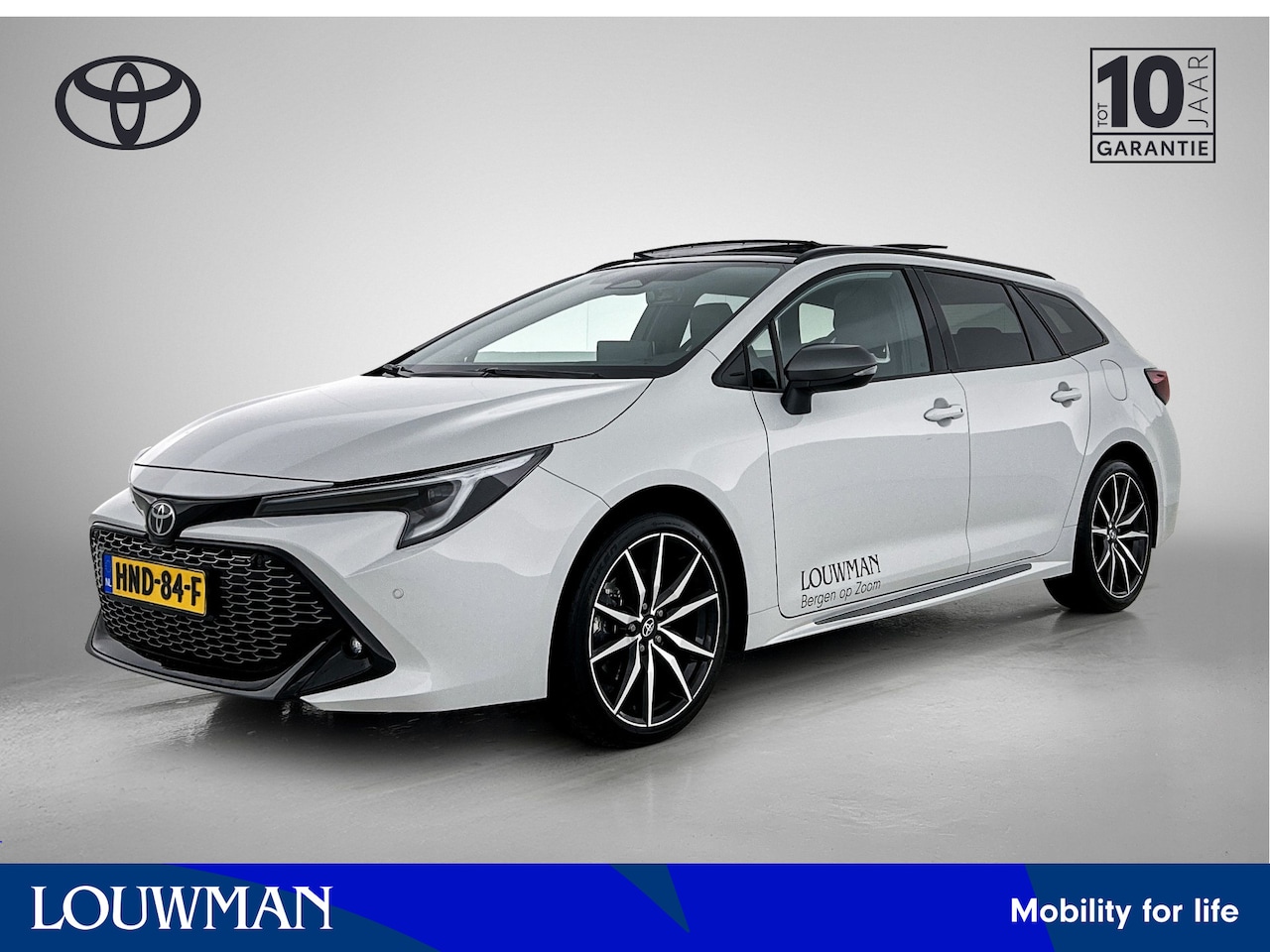 Toyota Corolla Touring Sports - Hybrid 180 GR Sport | Navigatie | Panoramadak | Electrische achterklep | Parkeersensoren D - AutoWereld.nl