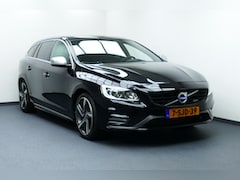 Volvo V60 - 1.6 T3 R-Design. Half Leer, StoelVerw, Navi, 18"LMV, PDC V+A, Haak 1600kg