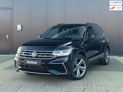 Volkswagen Tiguan - 1.5 TSI R-Line Business+ Keyless|Sfeer|Camera|