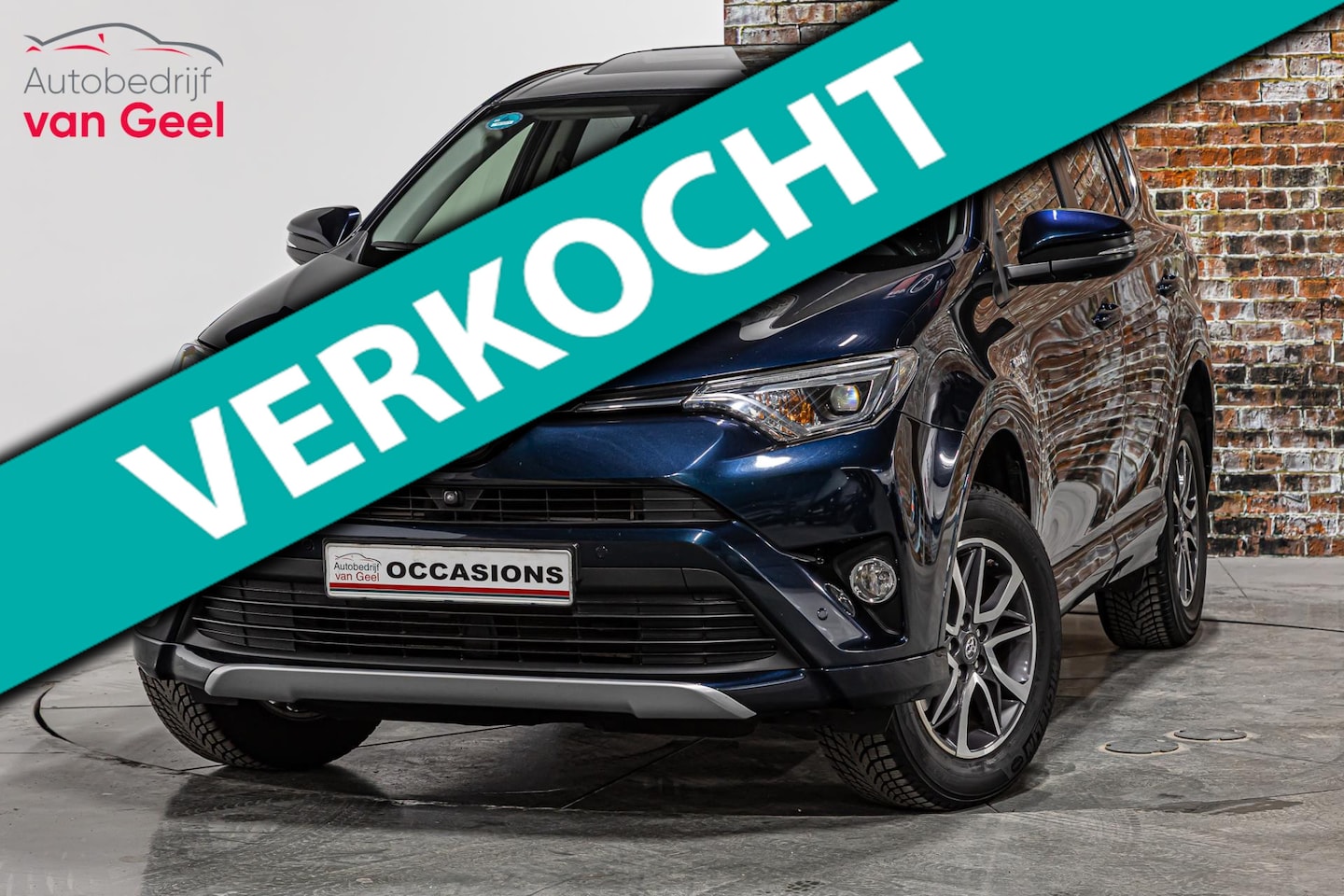 Toyota RAV4 - 2.5 Hybrid Executive | Schuif/kanteldak | Trekhaak | Cruise Control - AutoWereld.nl