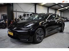 Tesla Model 3 - Standard RWD Plus 60 kWh / Leder / AutoPilot 3 / Self Driving / APK /