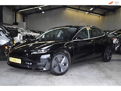 Tesla Model 3 - Standard RWD Autopilot 3 Soh 93% Leder 1 ste Eigenaar