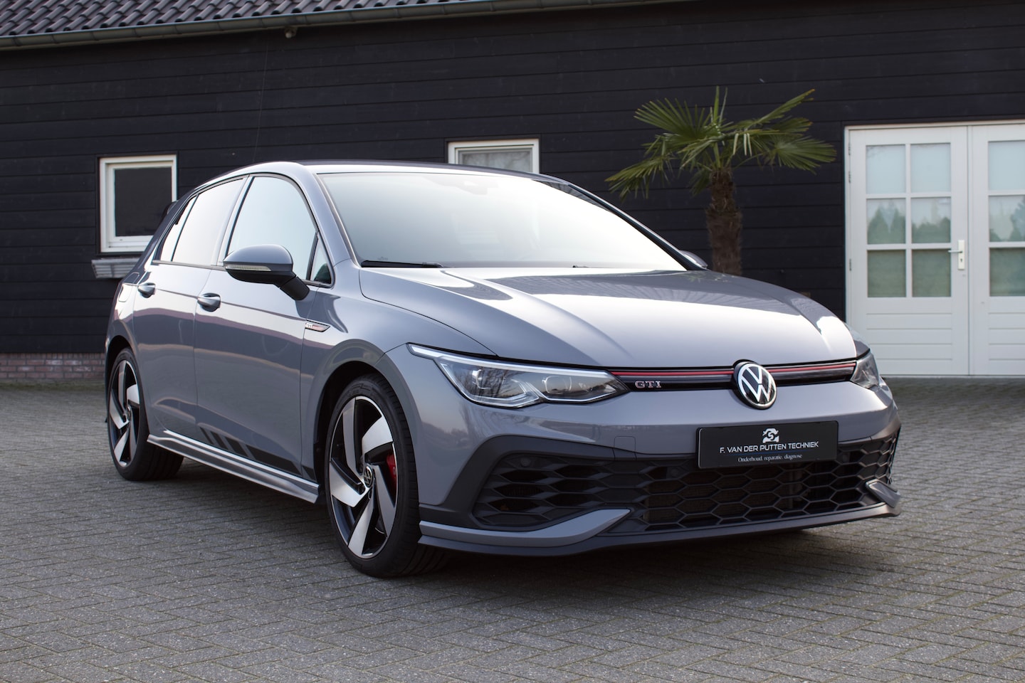 Volkswagen Golf - 2.0 TSI GTI Clubsport 300PK - AutoWereld.nl