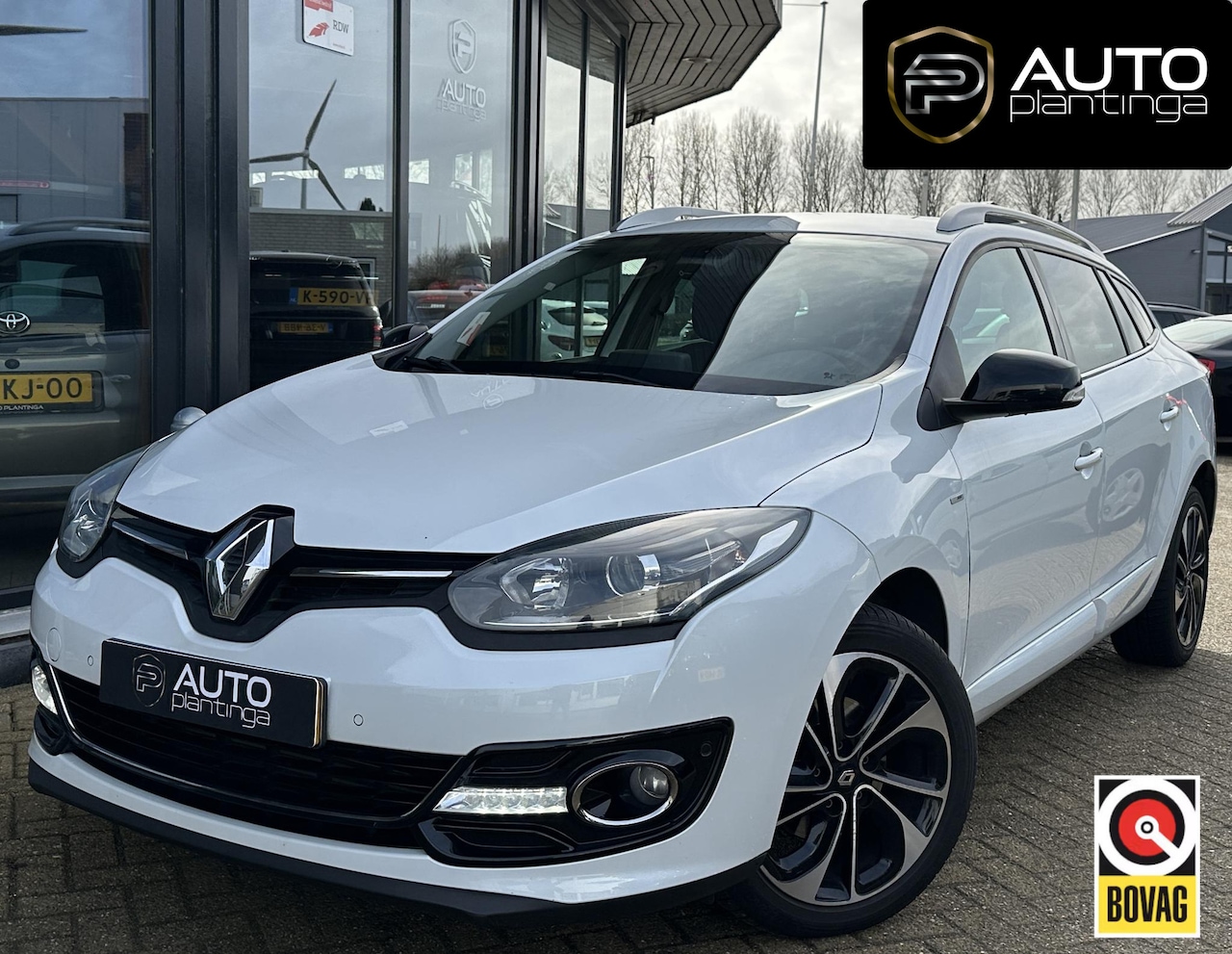 Renault Mégane Estate - 1.2 TCe GT-Line 131PK | ZEER NETTE STAAT | Achteruitrijcamera | BOSE | Parkeersensoren Voo - AutoWereld.nl