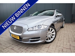 Jaguar XJ - 2.0 Luxury Automaat Panoramadak Leder Navigatie Camera Etc