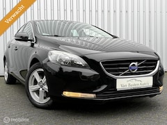 Volvo V40 - 1.6 T2 Momentum | Xenon | PDC | Cruise | Bluetooth| 2014 | Volledige historie |