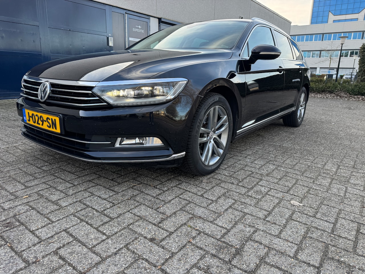 Volkswagen Passat Variant - 1.8 TSI Highline - AutoWereld.nl