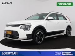 Kia Niro EV - DynamicLine 64.8 kWh Interesse in deze Kia? Deze is uitsluitend te bezichtigen op basis af