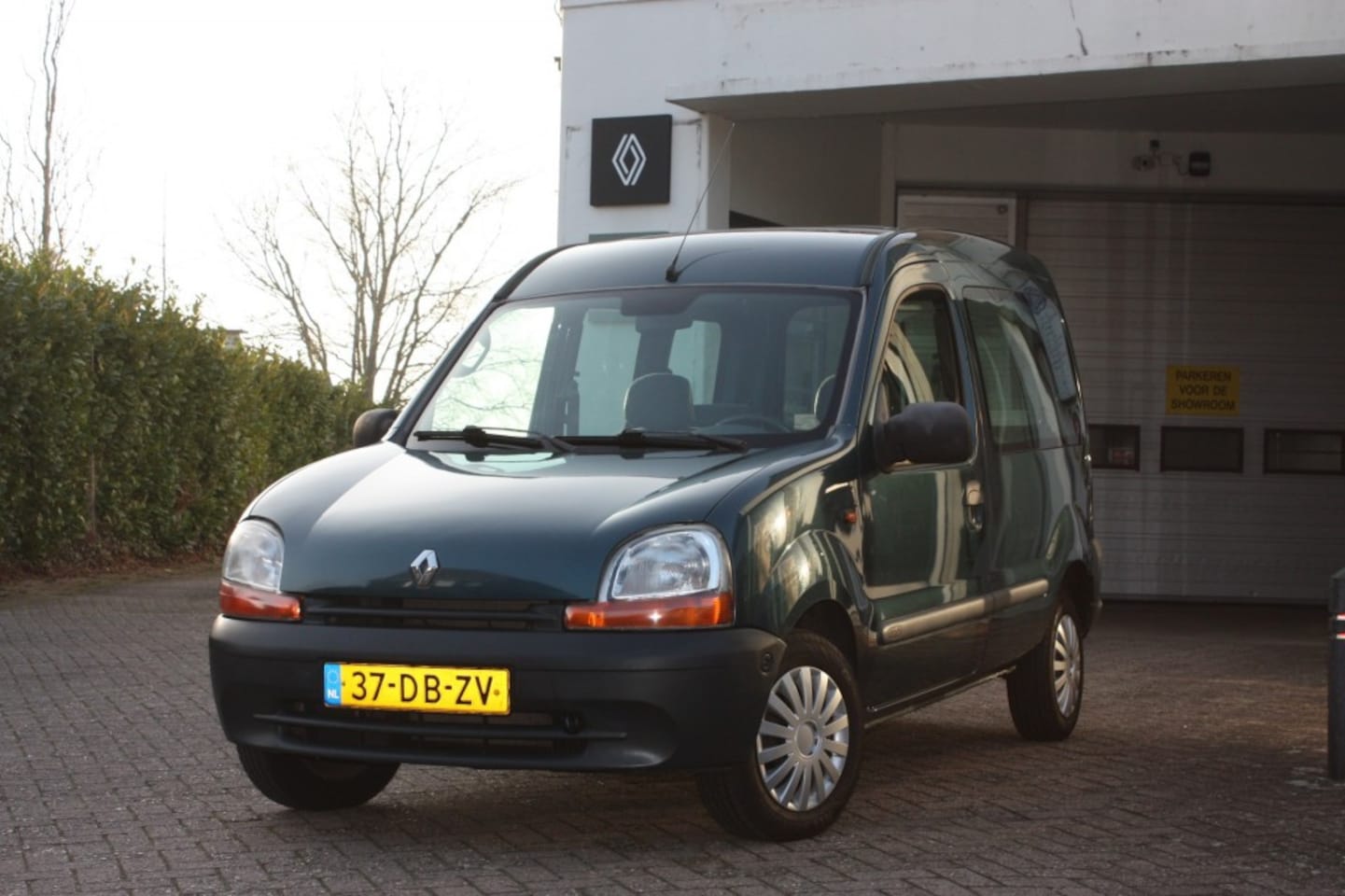 Renault Kangoo - 1.4 RN invalide rolstoel auto - AutoWereld.nl