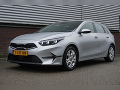 Kia Cee'd - Ceed 1.0 T-GDi 120PK DynamicLine/NL-Auto/All-Seasonband /1e Eigenaar
