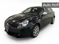 Alfa Romeo Giulietta - 1.4 T Distinctive | Leer | Navi | Autom. Airco | Cruise Control | LMV | PDC | Stoelverwarm