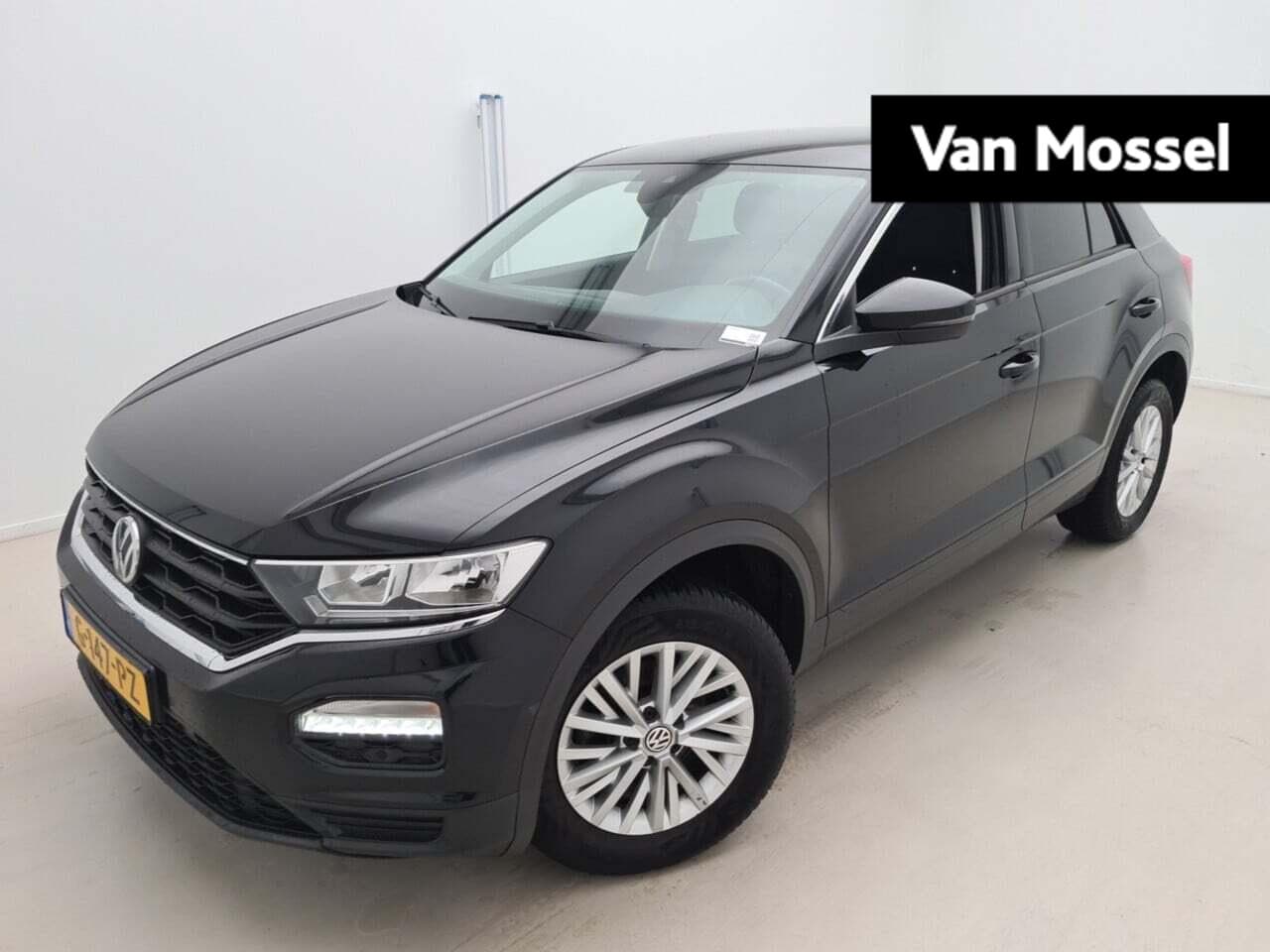 Volkswagen T-Roc - 1.0 TSI Style 116PK| Stoelverwarming | Apple Carplay | Android Auto | Airco | Privacy Glas - AutoWereld.nl