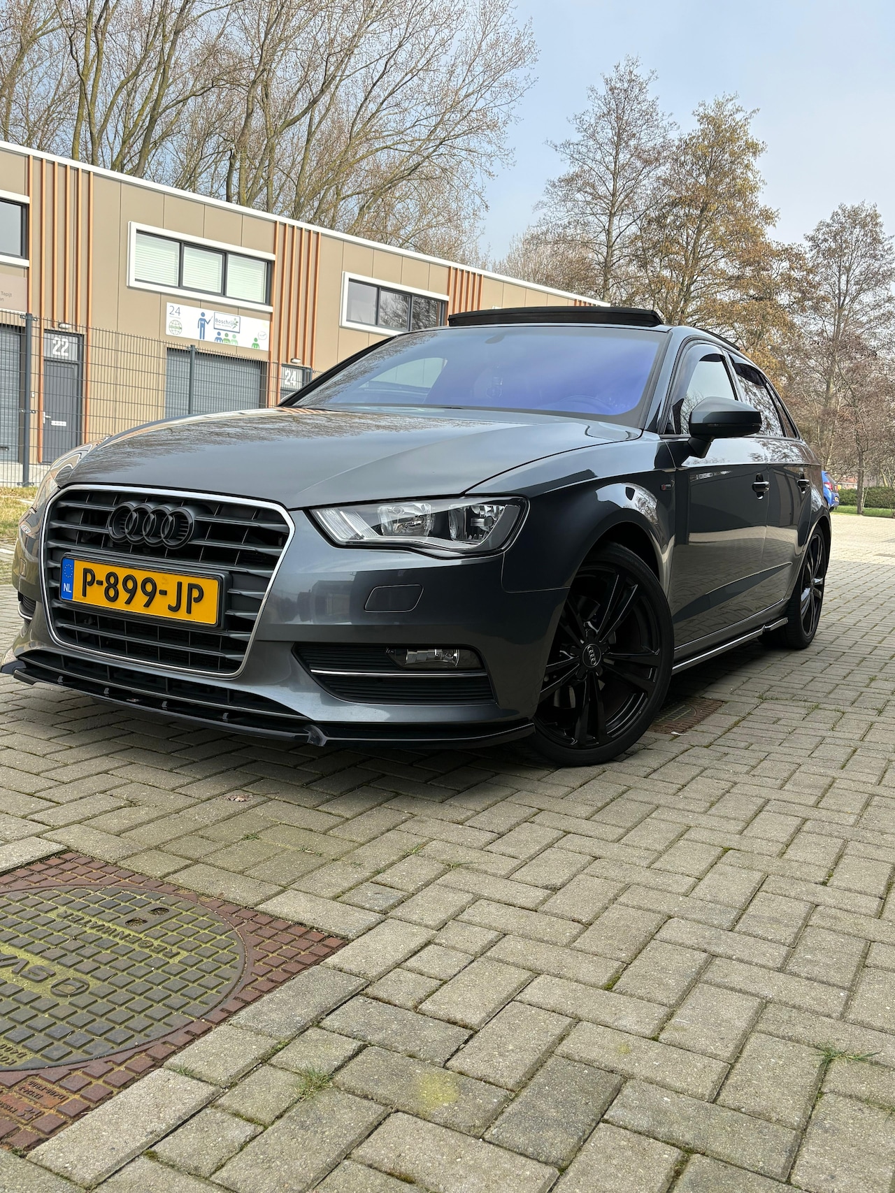 Audi A3 Sportback - 1.8 TFSI Ambition Pro Line S - AutoWereld.nl