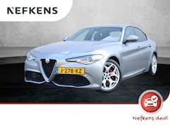 Alfa Romeo Giulia - 200pk Super | 1ste eigenaar | Lederen bekleding | Sportstoelen | Winterpack | Xenon | Navi