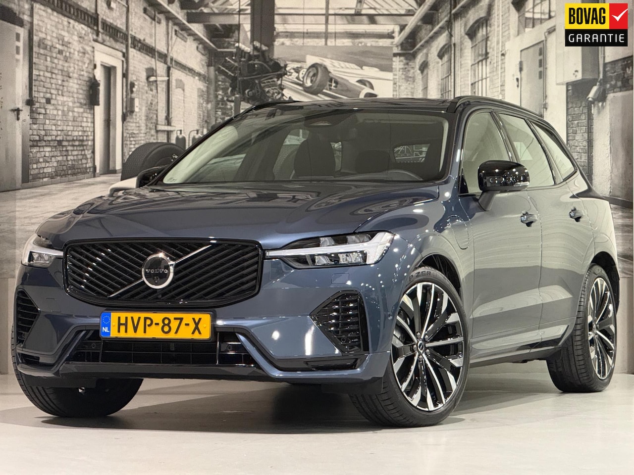 Volvo XC60 - 2.0 T8 Plug-in hybrid AWD Ultra Dark 2.0 T8 Plug-in hybrid AWD Ultra Dark - AutoWereld.nl