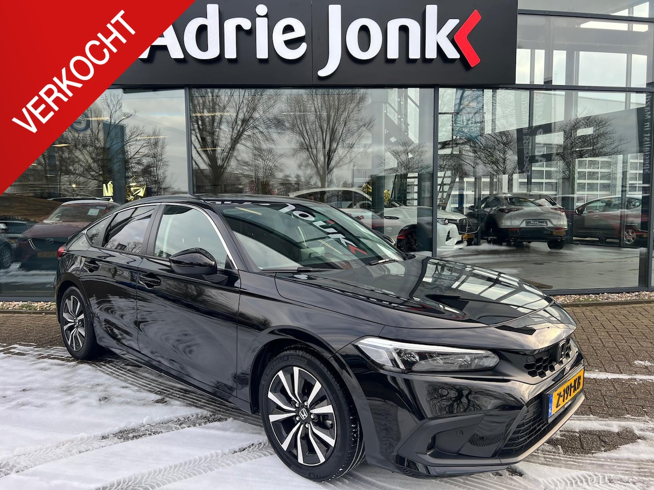 Honda Civic - 2.0 e:HEV Elegance | AUTOMAAT | SPORTPAKKET |  APPLE CARPLAY | ACHTERUITRIJCAMERA | PARKEE - AutoWereld.nl
