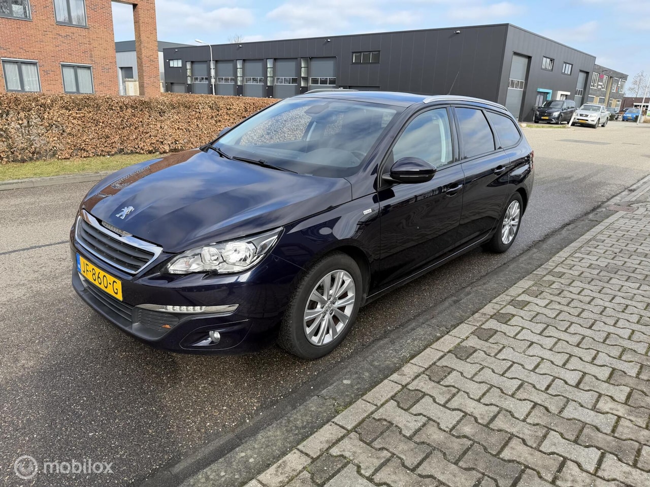 Peugeot 308 SW - 1.2 PureTech Allure 1.2 PureTech Allure - AutoWereld.nl