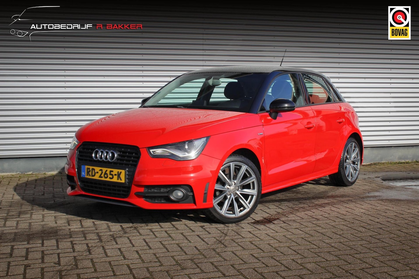 Audi A1 Sportback - 1.2 TFSI Attraction // S Line | Stoelverwarming| Cruise control | Navigatie | Zeer nette s - AutoWereld.nl