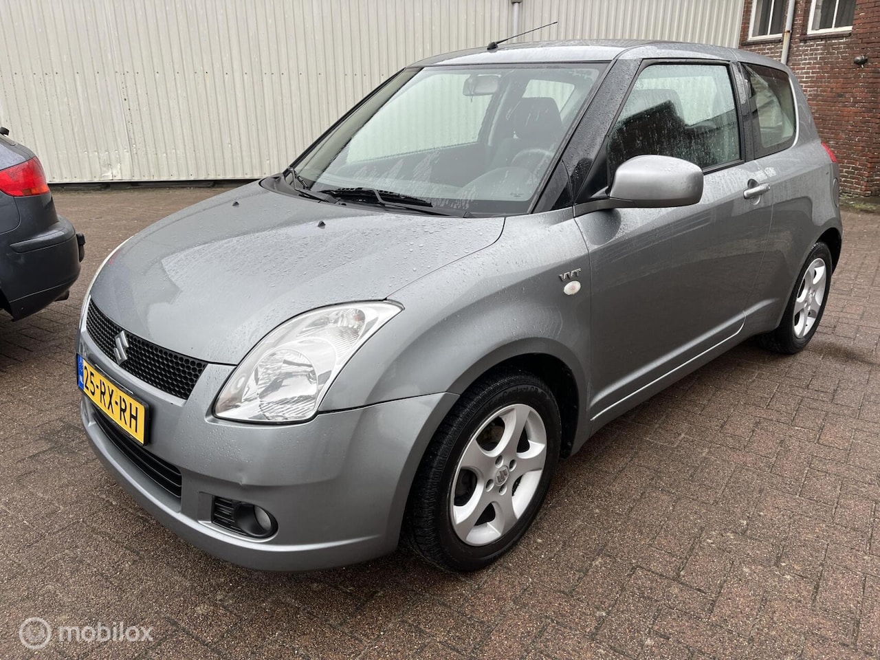 Suzuki Swift - 1.5 GLS rijd goed APK feb 2027 - AutoWereld.nl