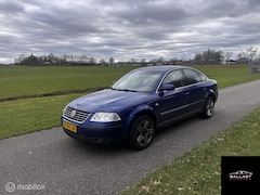 Volkswagen Passat - 2.0-20V