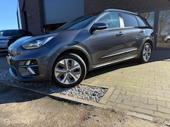 Kia e-Niro - ExecutiveLine 64 kWh SOH = 100 %
