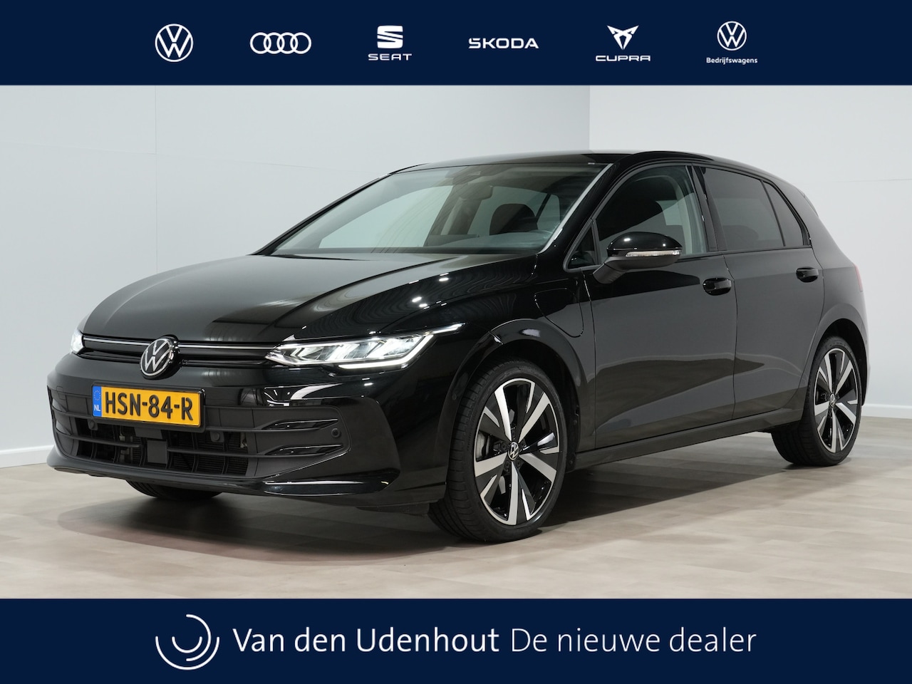 Volkswagen Golf - 1.5 eHybrid 204pk Life Edition Clima Camera 18"velgen Privacy glas - AutoWereld.nl