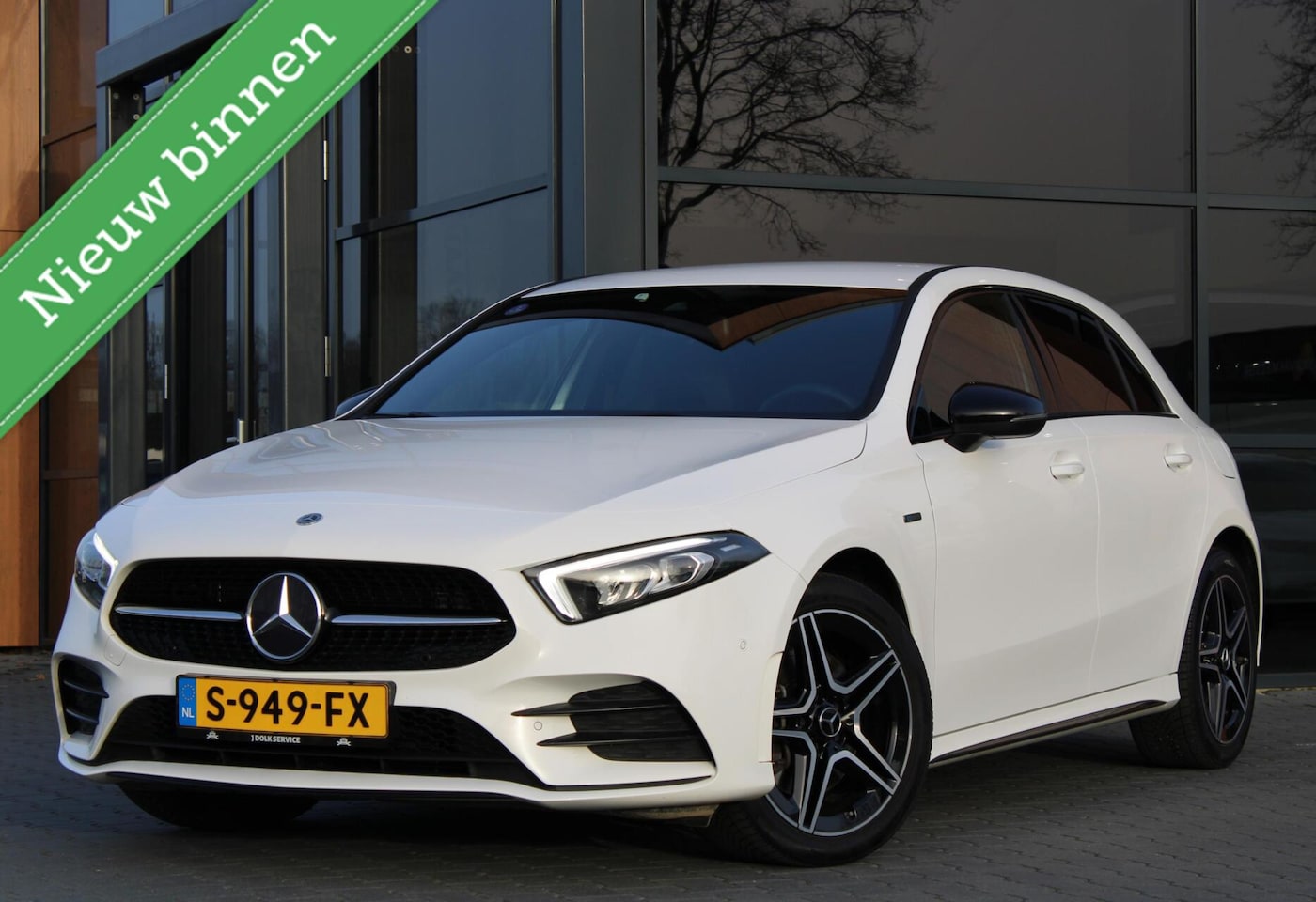 Mercedes-Benz A-klasse - 250e Aut. | AMG pakket | Sfeerverlichting - AutoWereld.nl