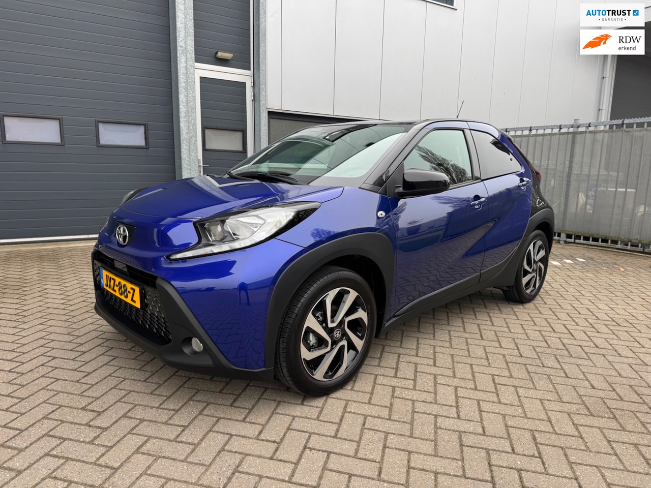 Toyota Aygo X - 1.0 VVT-i MT Pulse Edition, Navi CarPlay/Android, Stoelverwarming, Camera, BTW etc. - AutoWereld.nl