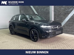 Volkswagen Touareg - 3.0 TSi eHybrid 4MOTION R Edition | NIEUW | Nachtzicht | Massage | Panoramadak | 22 Inch |