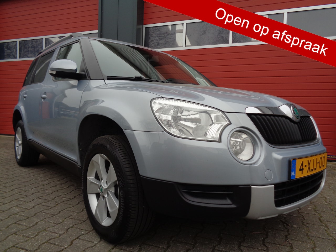 Skoda Yeti - 1.2 TSI Comfort 105PK Automaat Airco LMV Trekhaak Hoge-Zit - AutoWereld.nl