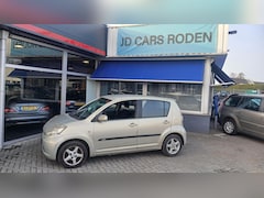 Daihatsu Sirion 2 - 1.3-16V Comfort Koopje zomee Airco