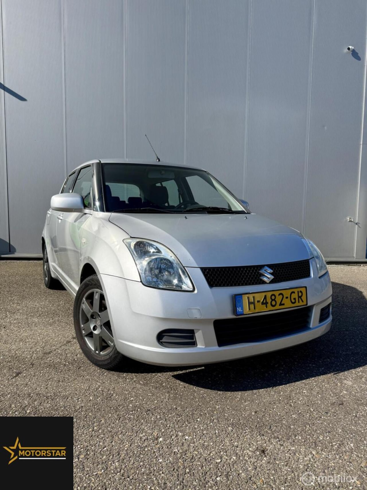 Suzuki Swift - 1.3 GA - Airco - Bluetooth - 5 Deurs - AutoWereld.nl