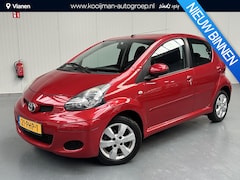 Toyota Aygo - 1.0-12V Aspiration Red Navigator NL auto slechts 64025 KM