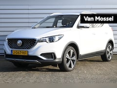 MG ZS - EV Luxury 45 kWh Panoramadak | Leder | Stoelverwarming | Achteruitrijcamera | Navigatie |