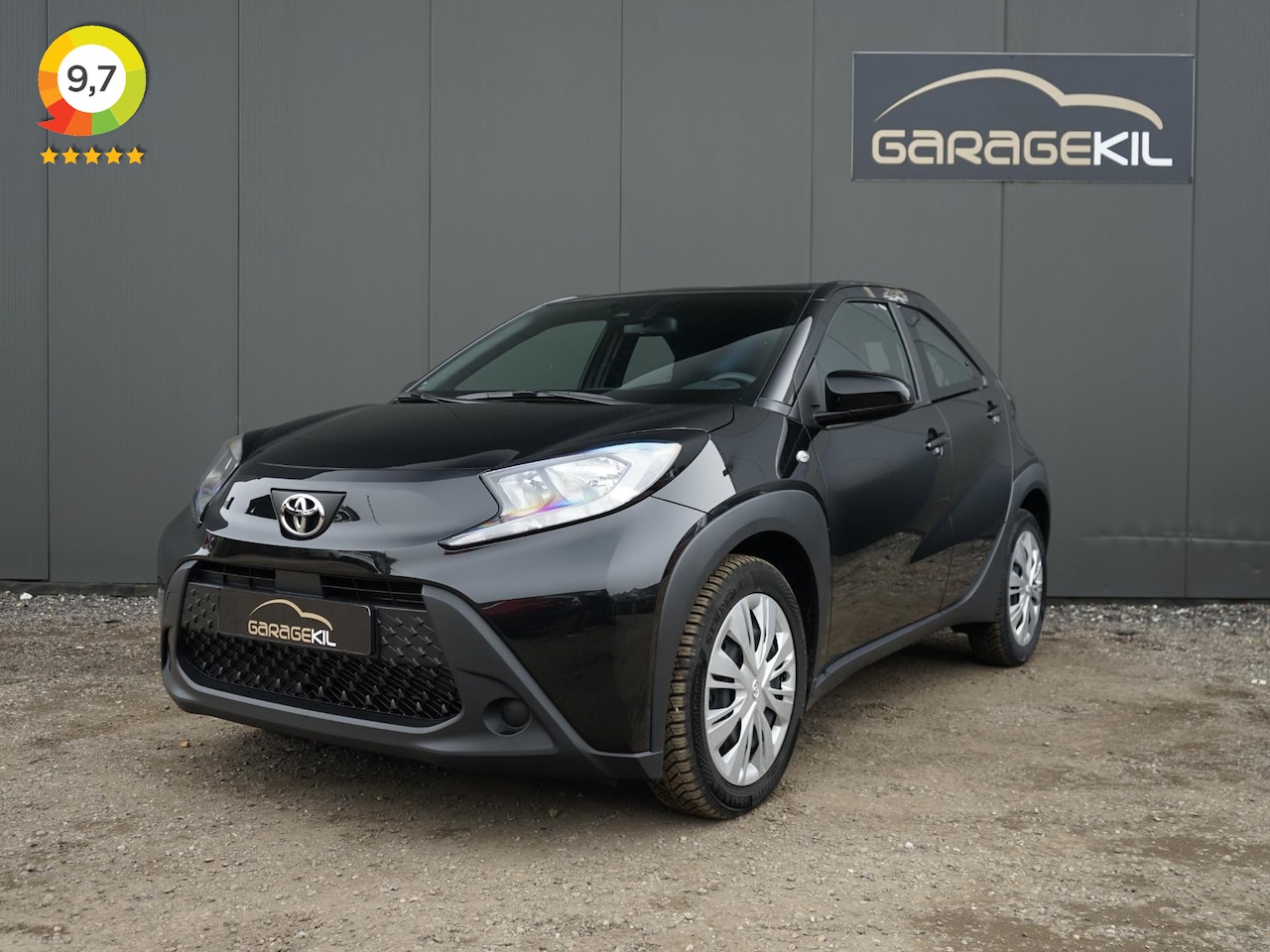 Toyota Aygo X - 1.0-l-VVT-i Business Dealeronderh. / Smartphone Integratie / DAB radio / Achteruitrijcamer - AutoWereld.nl