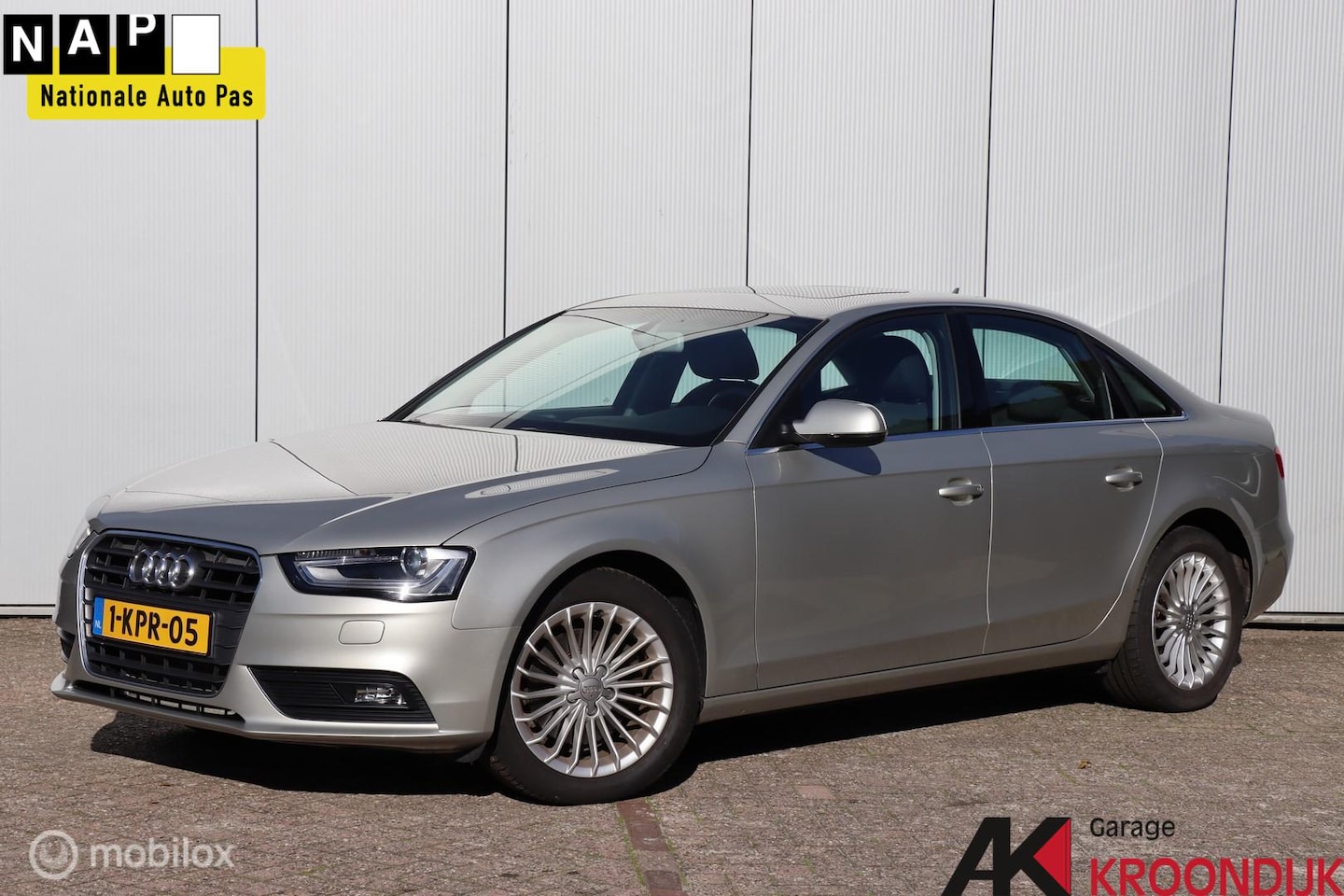 Audi A4 Limousine - 1.8 TFSI Business Edition - AutoWereld.nl