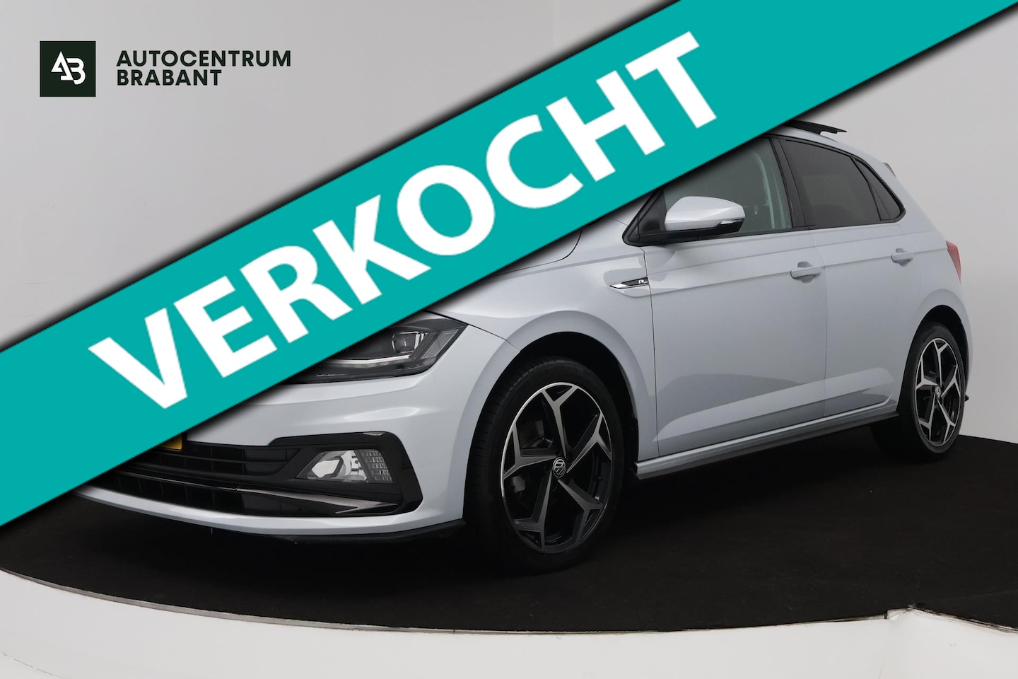 Volkswagen Polo - 1.0 TSI R-line (PANORAMADAK, NAVIGATIE, STUURBEDIENING, 1e EIGENAAR, GOED ONDERHOUDEN) - AutoWereld.nl
