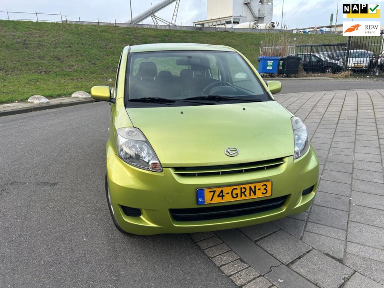 Daihatsu Sirion 2 - 1.0-12V Premium 1.0-12V Premium - AutoWereld.nl