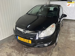 Opel Corsa - 1.4-16V White Edition