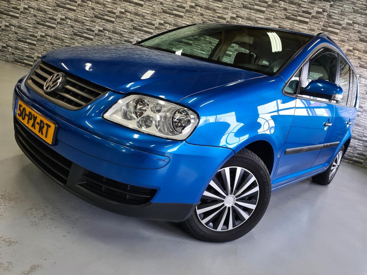 Volkswagen Touran - 1.6-16V FSI 1.6-16V FSI - AutoWereld.nl