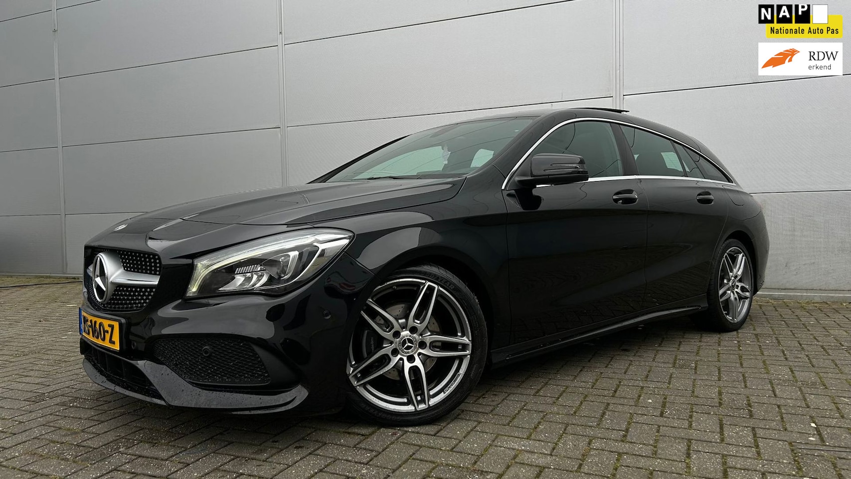 Mercedes-Benz CLA-klasse Shooting Brake - 180 AMG Aut, Alcantara, Led, Pano - AutoWereld.nl