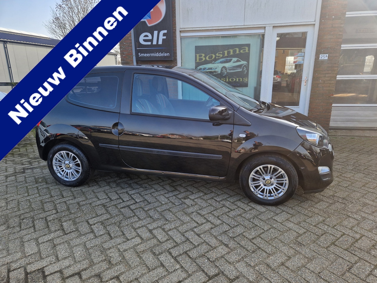 Renault Twingo - 1.2 -16V "Parisienne" Airco - Isofix - Apk 10-11-2026 !!! - AutoWereld.nl
