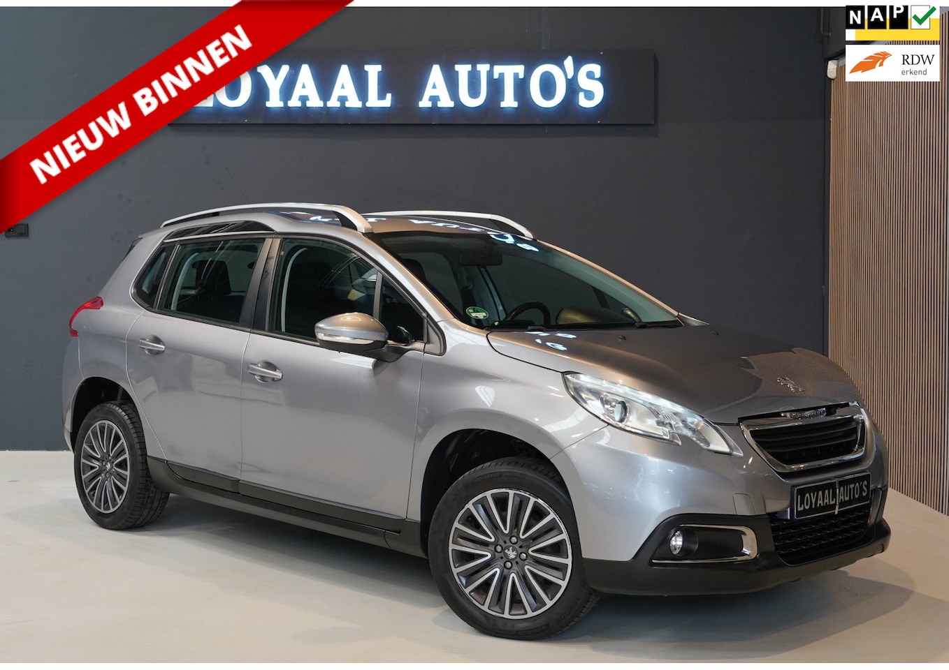 Peugeot 2008 - 1.2 PureTech Blue Lion | AUT | 1E EIGENAAR | NAVI | AIRCO | CRUISE | PDC | NAP | APK. - AutoWereld.nl