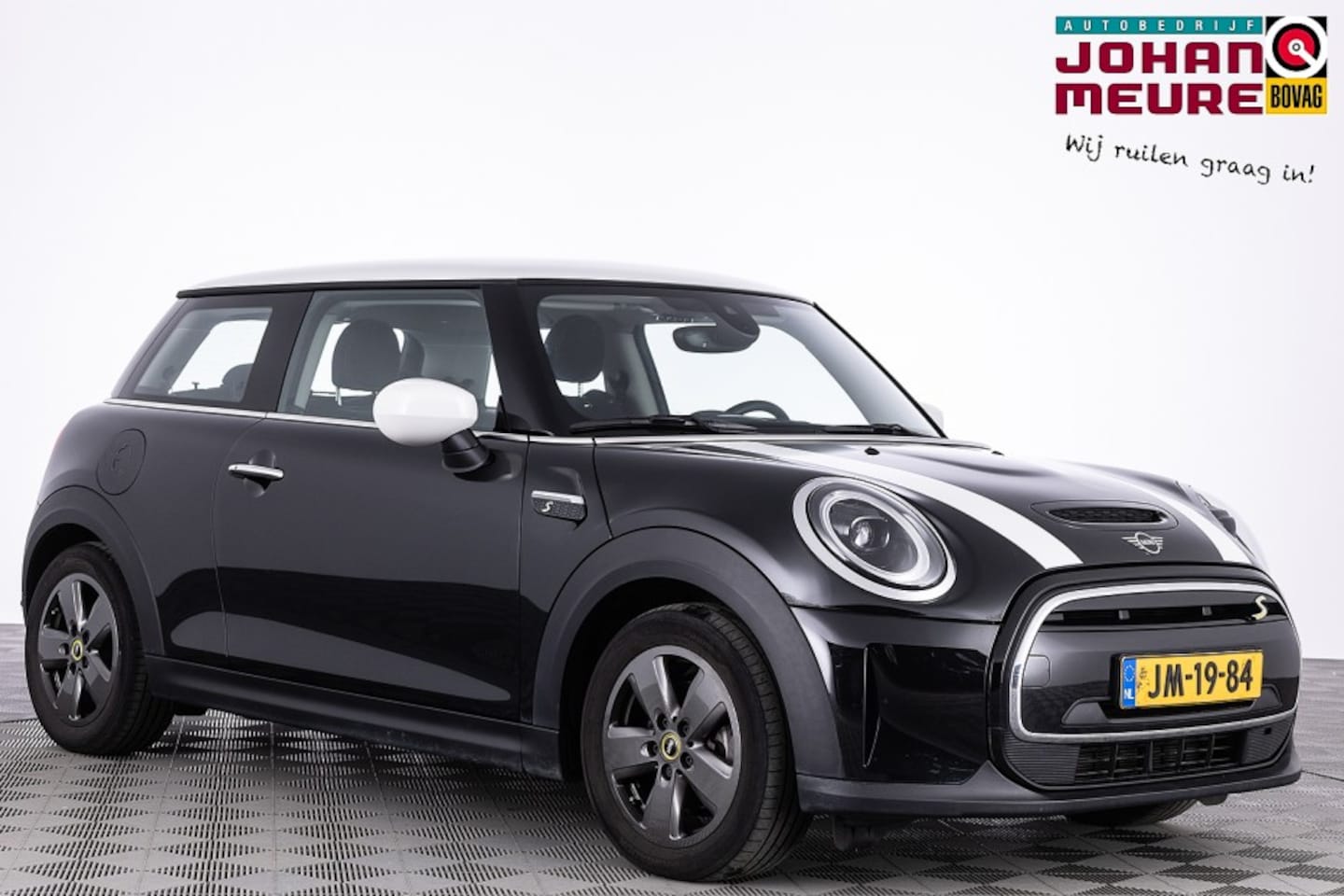 MINI Mini-Electric - Cooper SE 33 kWh *SOH 97%* Sportstoelen | Full LED | NAVI | ECC - AutoWereld.nl
