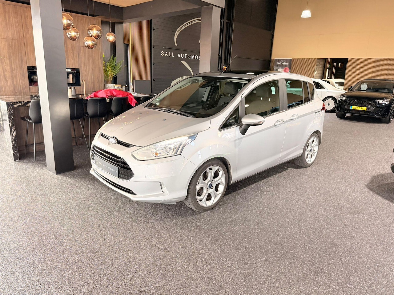 Ford B-Max - 1.0 EcoBoost Titanium Pano|Camera|Voorruitverwarming - AutoWereld.nl